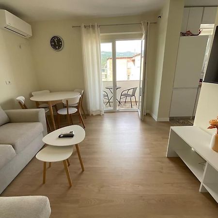Spring Apartment In Përmet 외부 사진